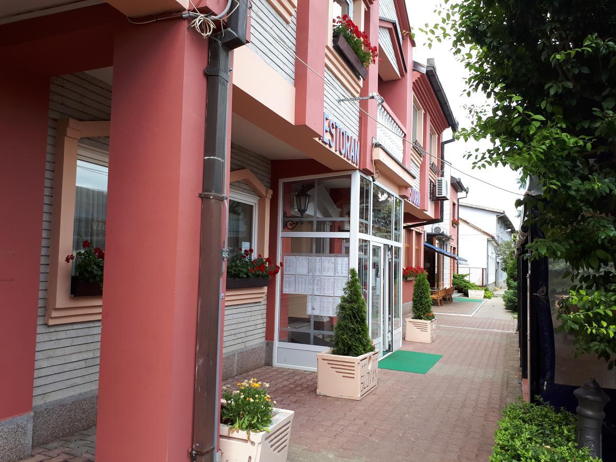 Business Club Selenca Bed & Breakfast Bac Eksteriør bilde